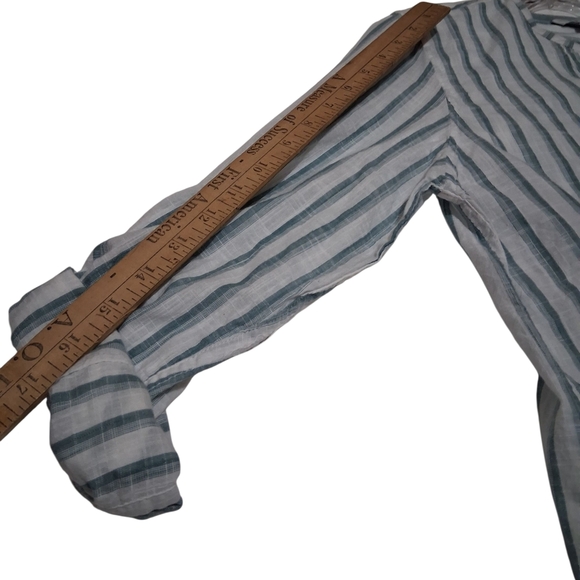 SALE EUC Women's norah Sz. M White/Blue Striped Long Sleeve Shirt - Picture 12 of 12